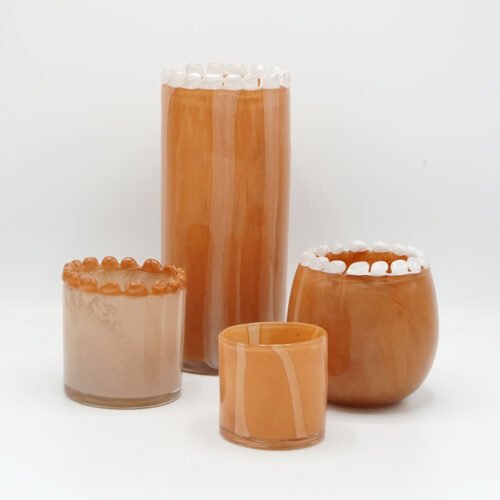 collection vases et photophores en verre soufflé coloris moka et beige