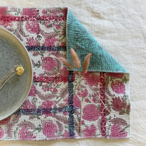 Lot de 4 sets de table en kantha ancien imprimé blockprint, pièces unqiues