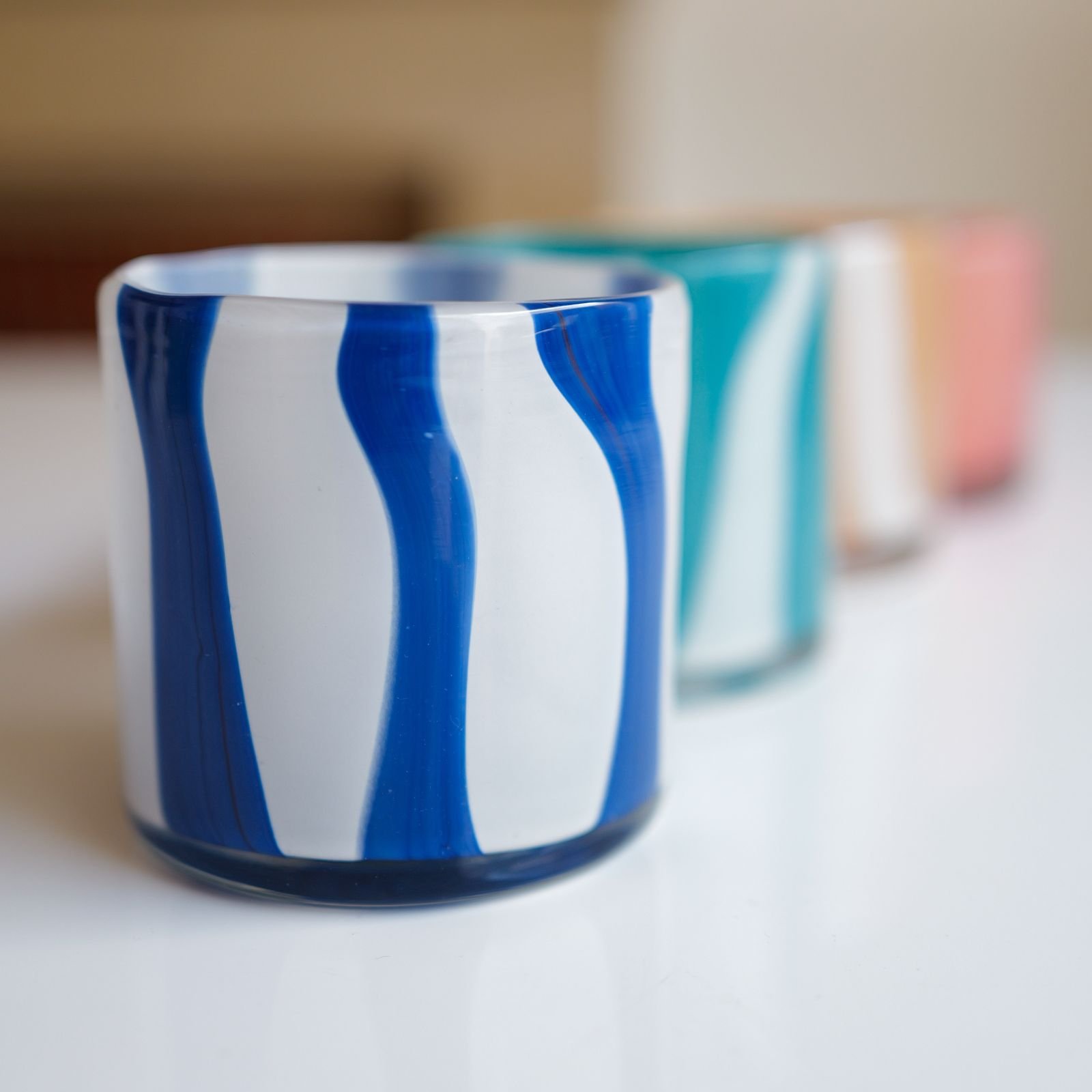 Photophore en verre soufflé blanc/marine – Image 2