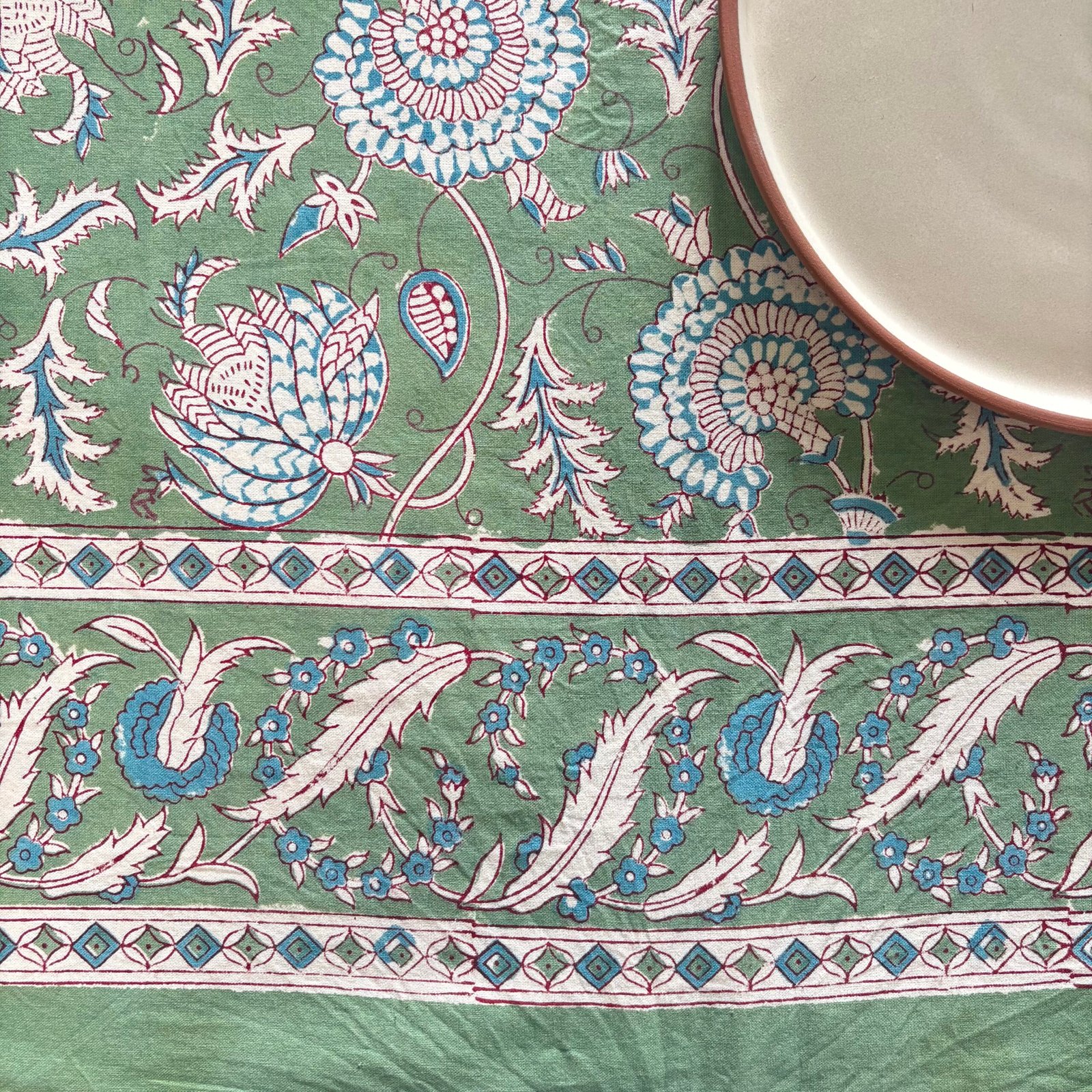 Nappe Trianon vert pigeon, coton imprimé blockprint – Image 3