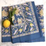 Nappe Versailles bleu royal, coton imprimé blockprint - 150 x 220 cm