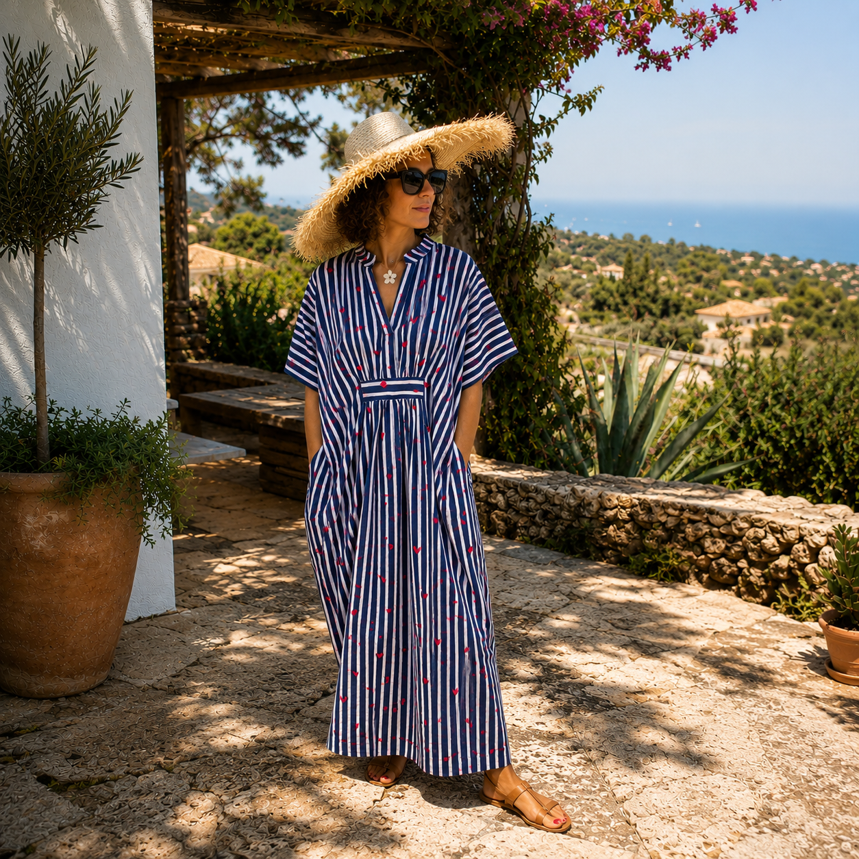 Robe-caftan rayée en coton doux imprimé de rayures marine coeurs rouges