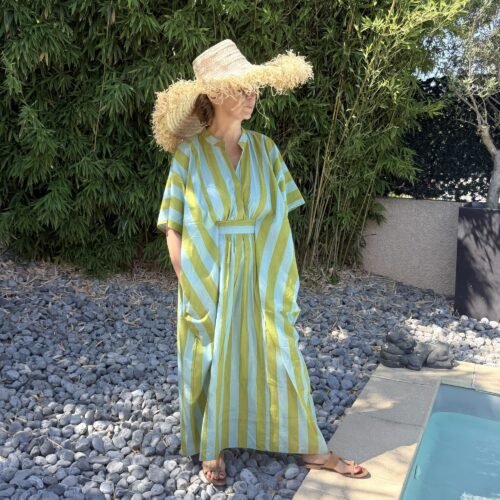 Robe-caftan rayée en coton doux imprimé à la main, absinthe et celadon